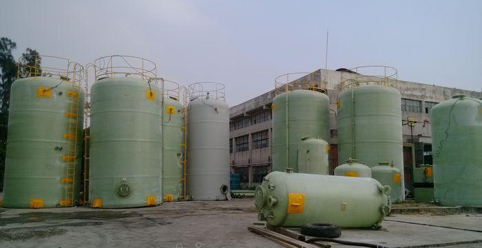 玻璃鋼鹽酸儲罐為何會這般大受歡迎呢? 玻璃鋼鹽酸儲罐為何會這般大受歡迎呢?