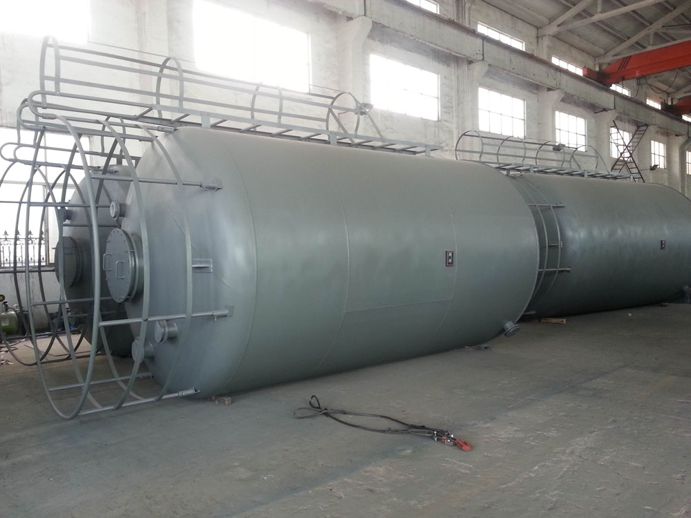 鋼襯塑反應釜的兩大優(yōu)點: 鋼襯塑反應釜的兩大優(yōu)點: